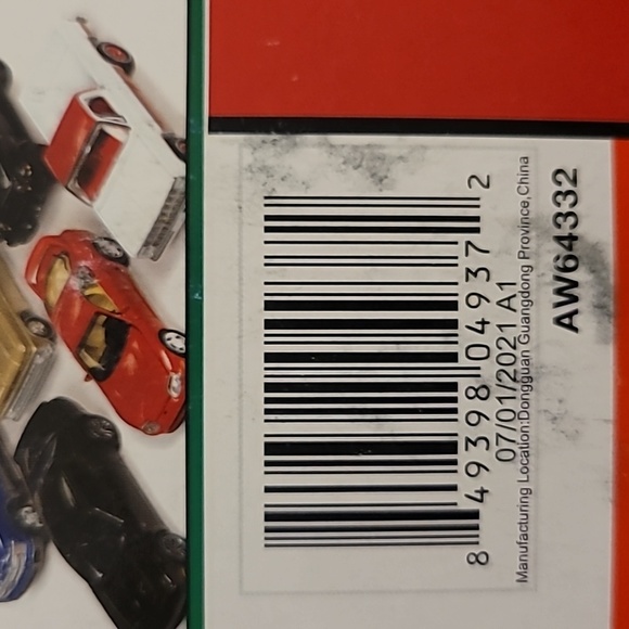 Auto World Muscle Trucks 1984 Chevy Silverado 10 Fleetside - Picture 3 of 11